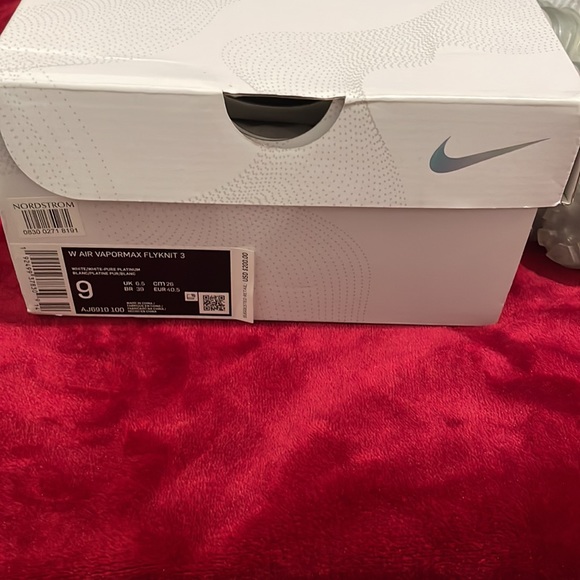 Nike Air VaporMax Flyknit 3 Pure Platinum (Women's) - Picture 6 of 8